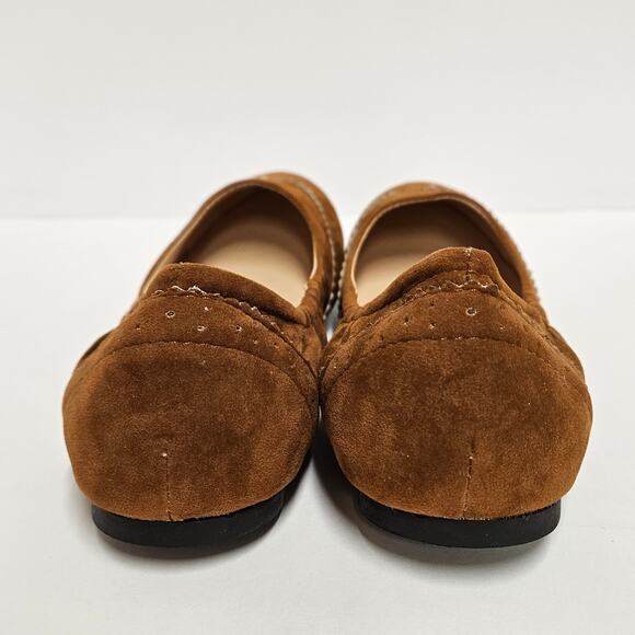 Brown Faux Suede Wingtip Design Chase & Chloe Anny Slip On Ballet Flats Size 7‎ - Picture 6 of 10